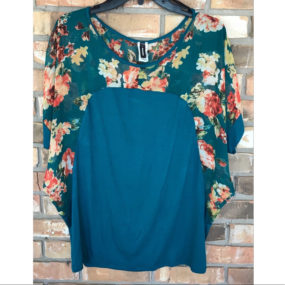 Banabee Plus Size Top   1X